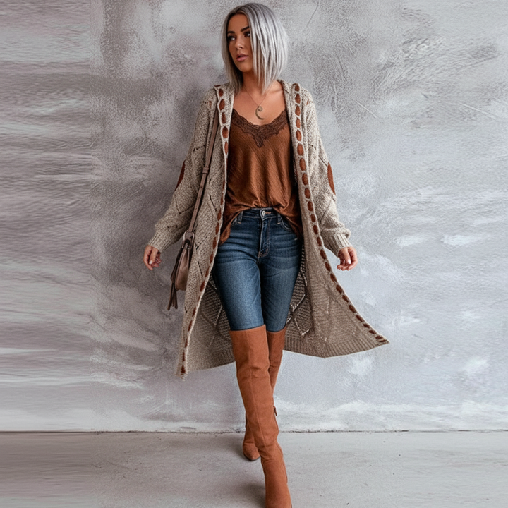 Leonie: Timeless cardigan with patches