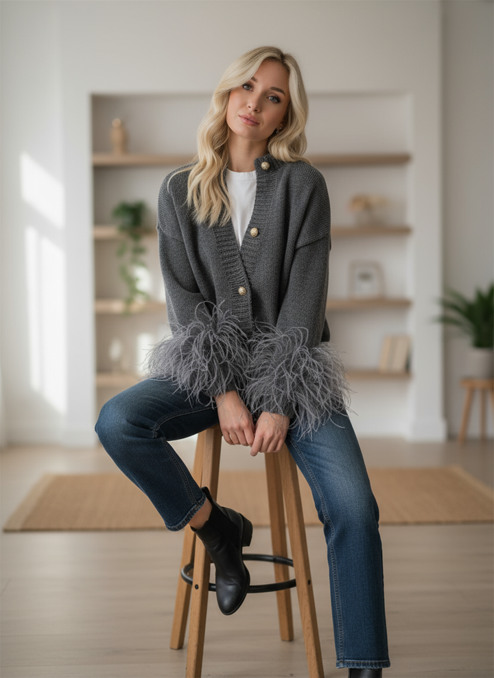 Geraldina Feather Cardigan: Elegant knitwear