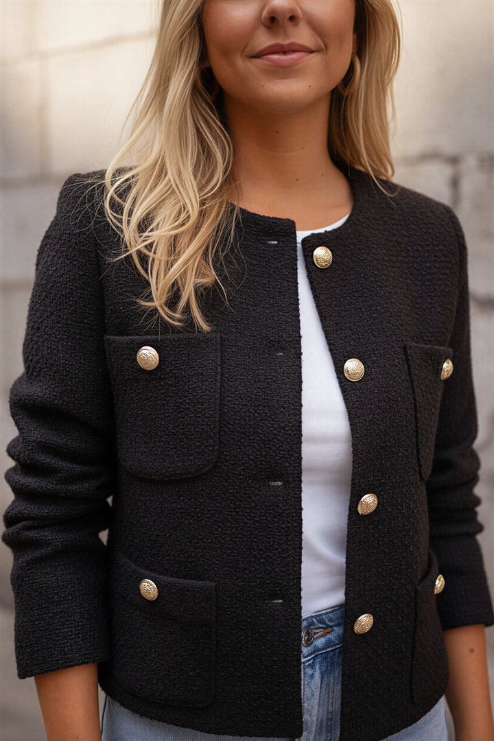 Anna's tweed blazer with gold buttons – women's fashion