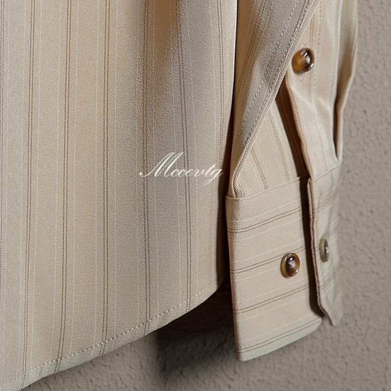 Maximilian | Stylish men's long-sleeved button-up shirt