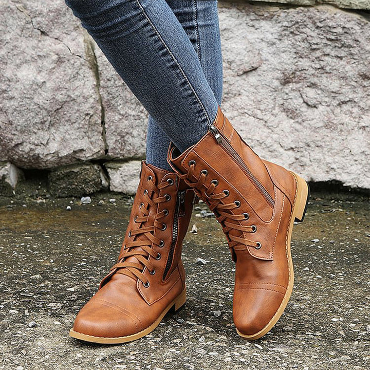 Emma | Women's combat boots with lacing